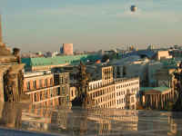 berlin-bundestag-dach-9899.jpg (145162 Byte)