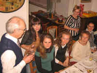 geburtstagsfeier-014.jpg (146870 Byte)
